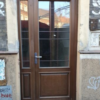 dver_predne